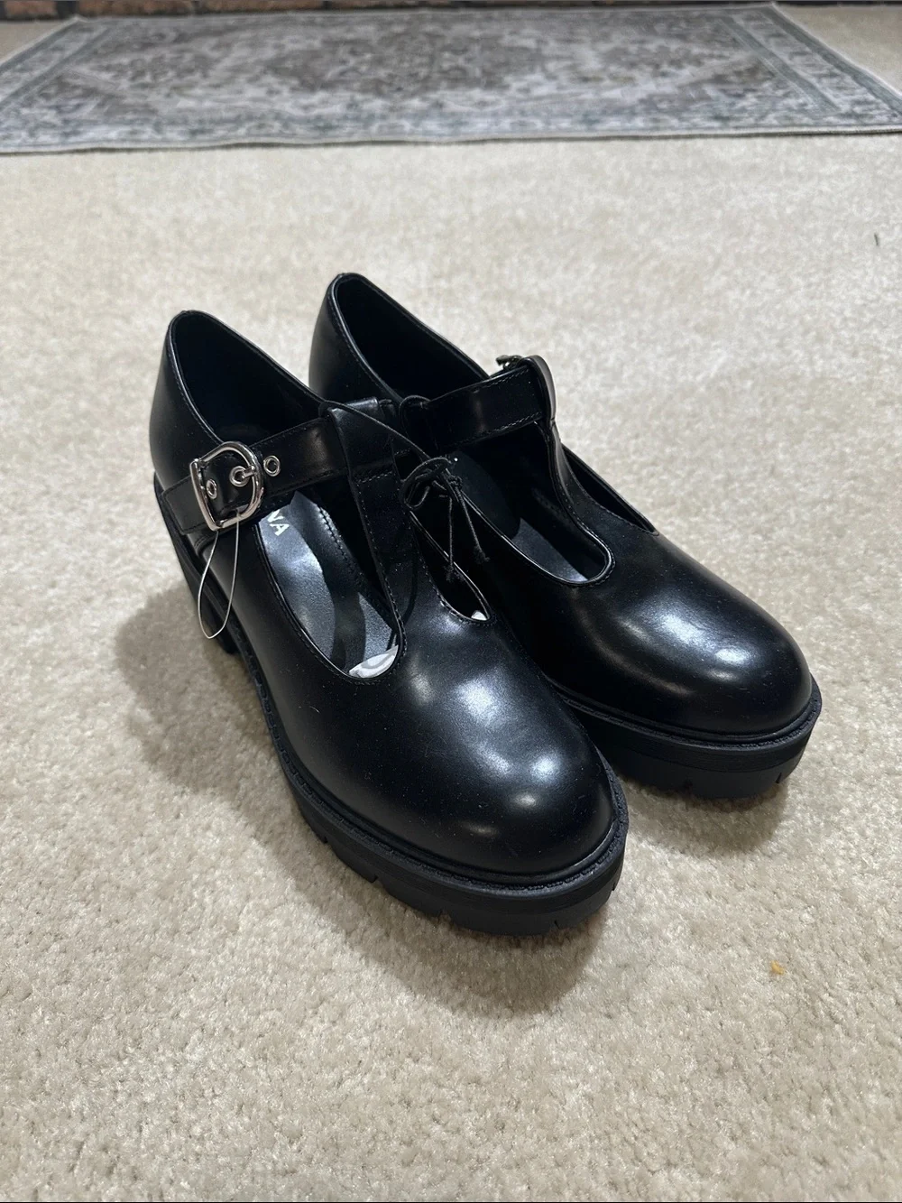 Arizona Jean Company Black Mary Jane Platform Flats with Buckle